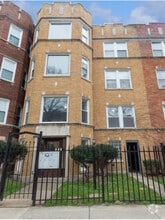 Building Photo - 7829 S Essex Ave