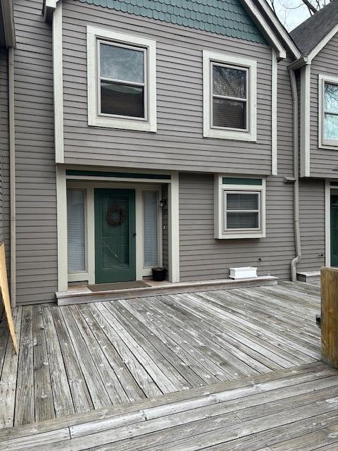 Primary Photo - 653 N 5th Ave