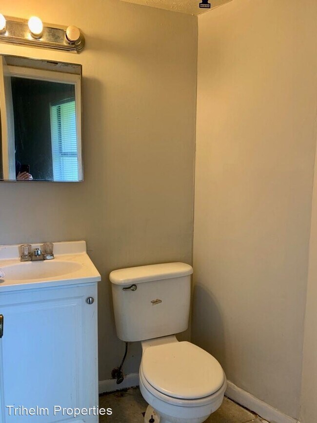 Building Photo - 5743 Horton Ave