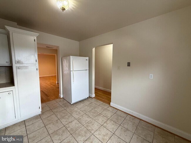 Foto del edificio - 405 Olde Greenwich Cir