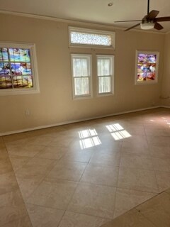 sala de estar - 8543 Pickford St