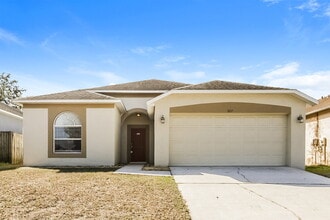 Building Photo - 327 Sand Ridge Dr