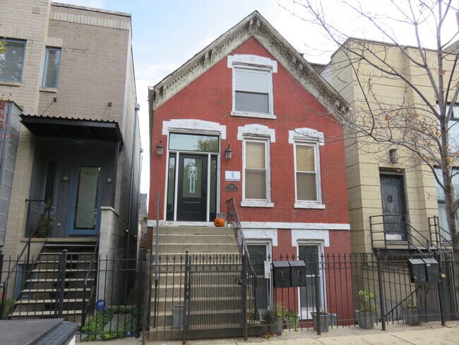 Foto del edificio - 1623 N Hermitage Ave
