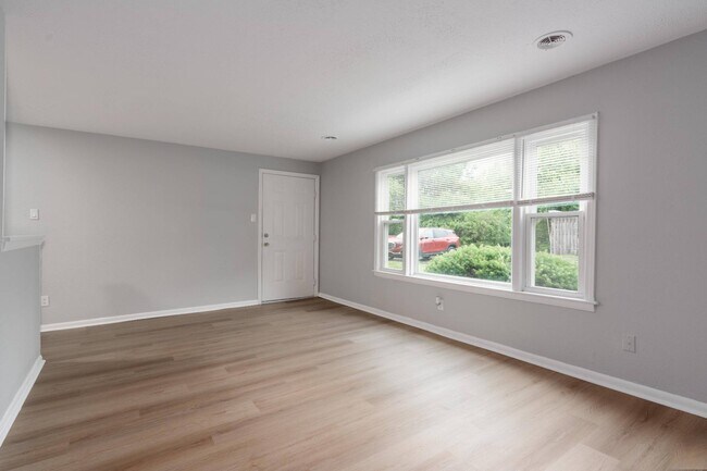 Sala de estar (reformada) - Prime Cambridge (formerly 1901 Apartments)
