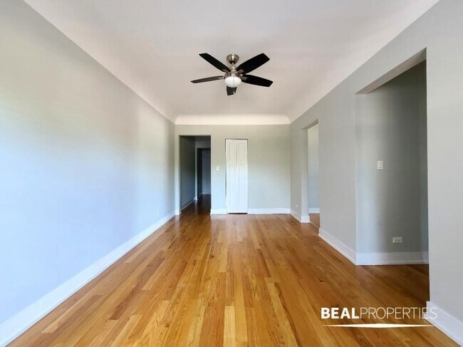 Foto del edificio - 1 bedroom in WINNETKA IL 60093