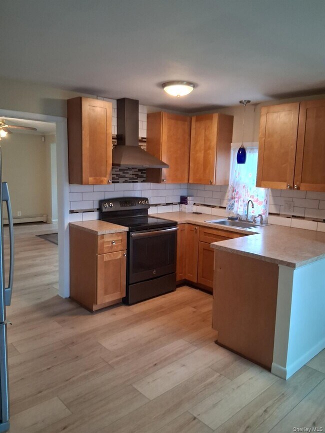 Foto del edificio - 55 Cedarhurst Ave