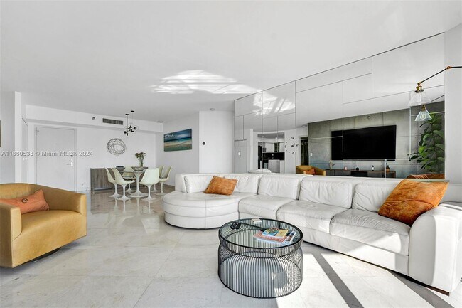 Foto del edificio - 3530 Mystic Pointe Dr