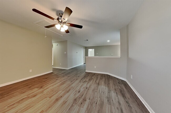 Foto del edificio - 32339 Summer Park Ln