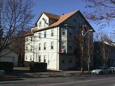 Primary Photo - 327 High St