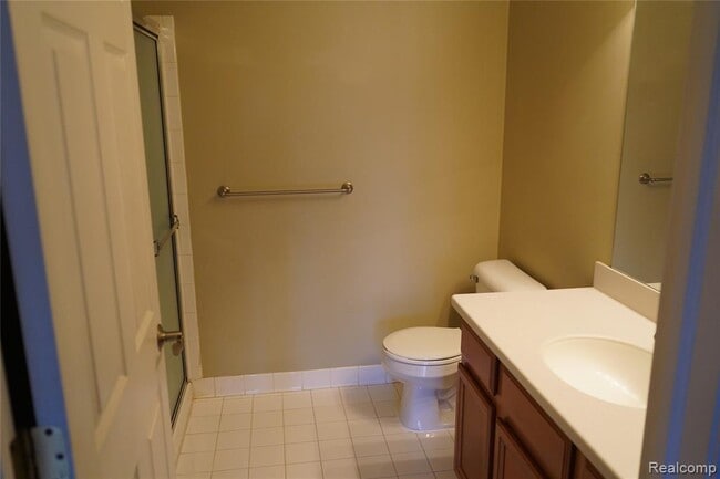 Building Photo - 44036 Rushcliffe Dr