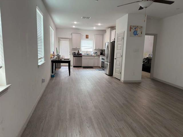 Building Photo - 1106 Bowie Dr