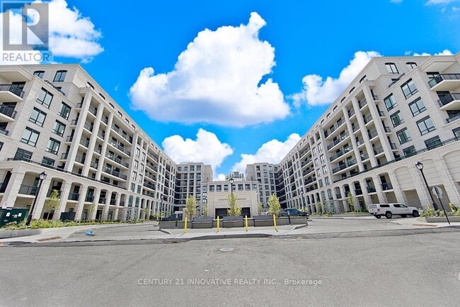 Building Photo - 268-2268 Buchanan Dr