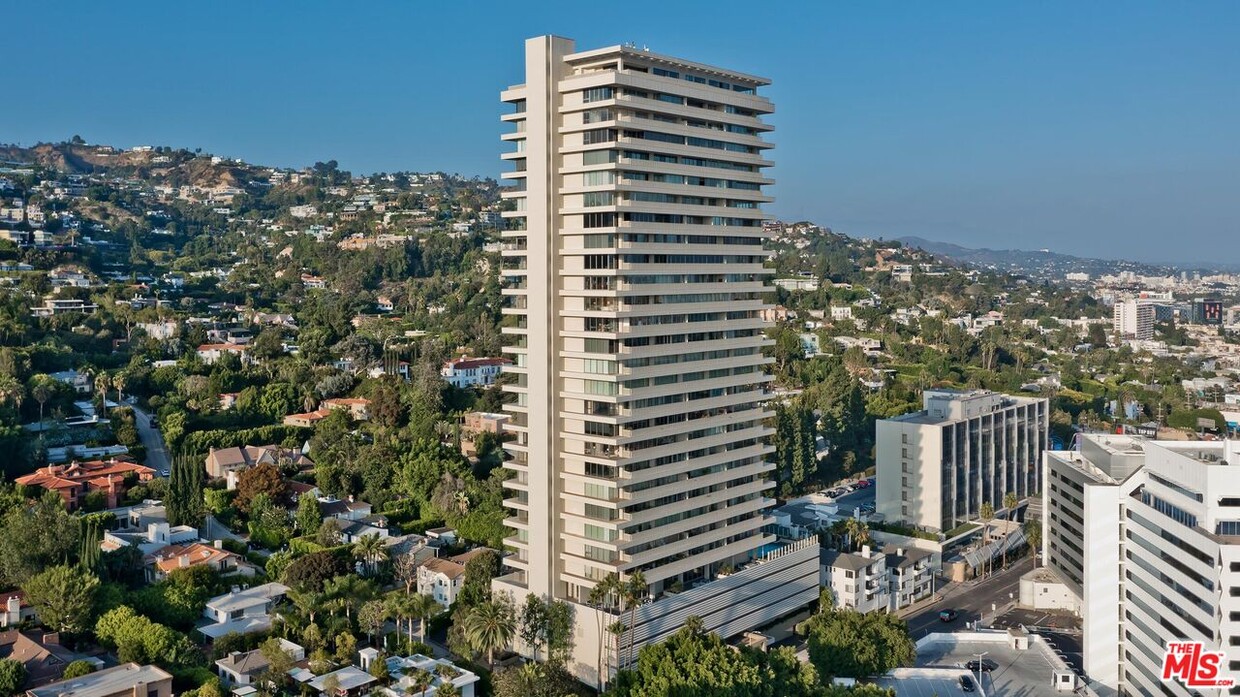 Primary Photo - 9255 Doheny Rd