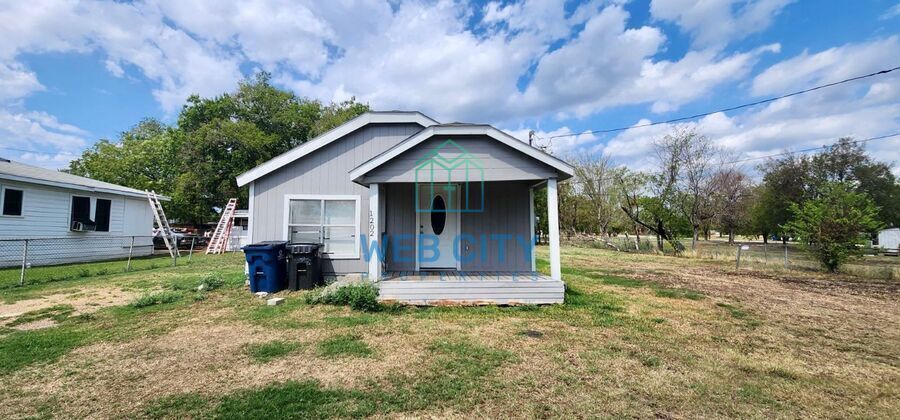 Foto principal - 1202 E 11th Ave