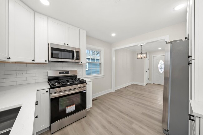 Foto del edificio - 7318 113th St