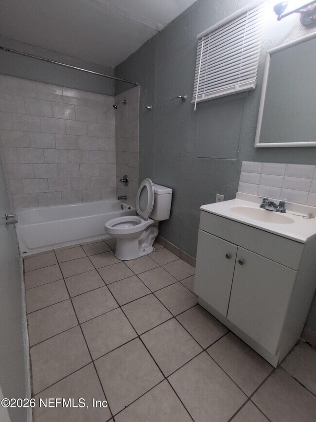 Foto del edificio - 2092 Benedict Rd