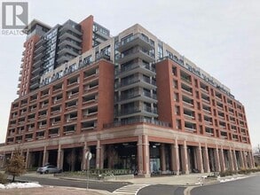 Building Photo - 3091-3091 Dufferin St