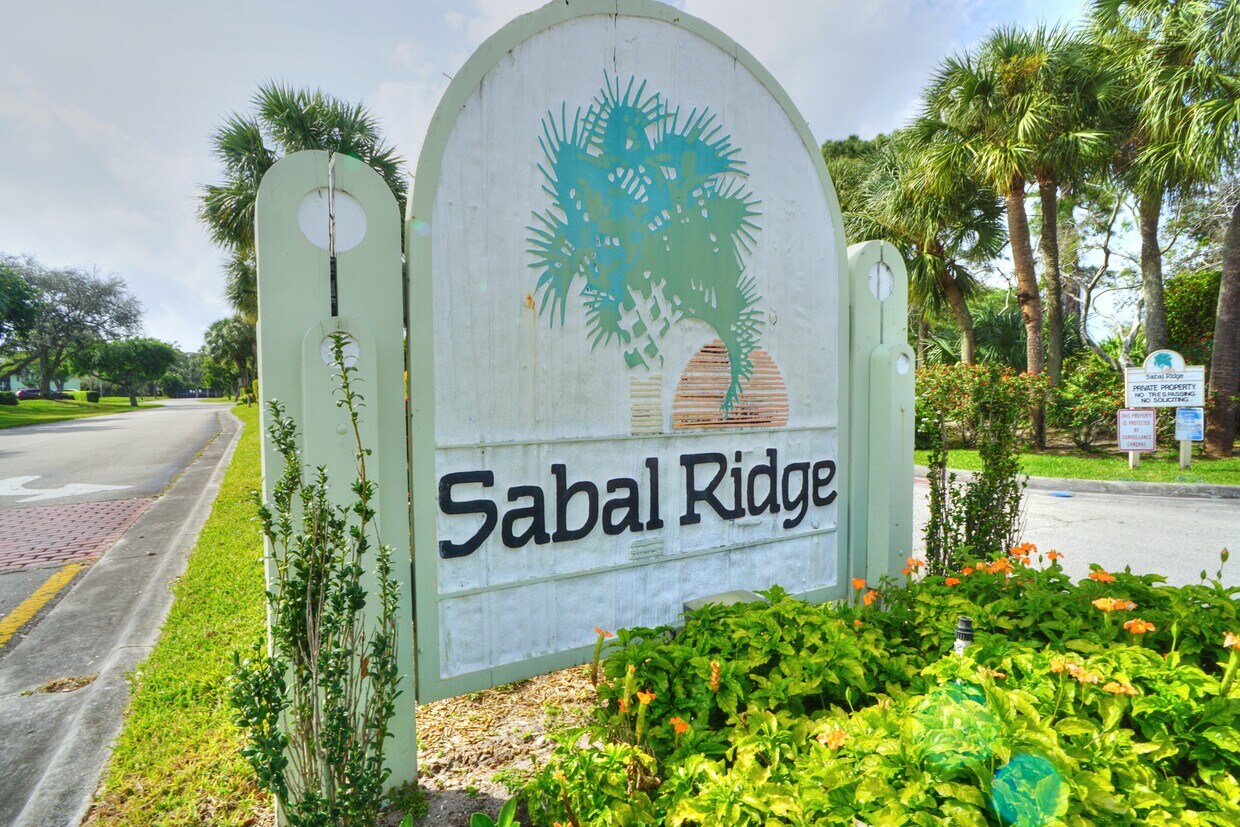 401 Sabal Ridge Cir Unit B, Palm Beach Gardens, FL 33418 Condo for