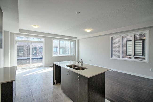 Island - 400 Newman Dr