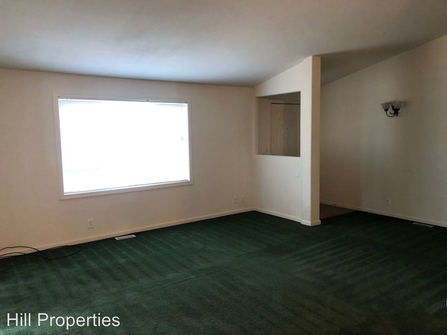Building Photo - 3 br, 2 bath House - 235 W 11th Ave