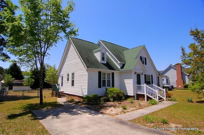 Foto del edificio - 113 Lake Shire Drive