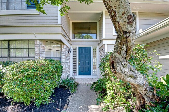 Building Photo - 1614 Westhurst Ln