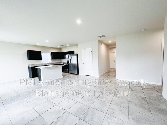Building Photo - 1113 Eagle Claw Ln
