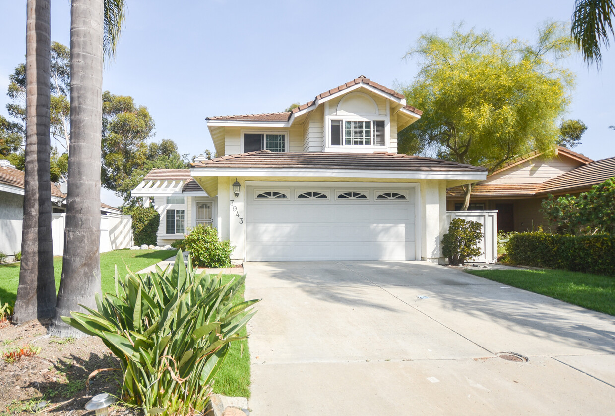 Foto principal - Beautiful 3BD/2.5Bath home in Carlsbad!