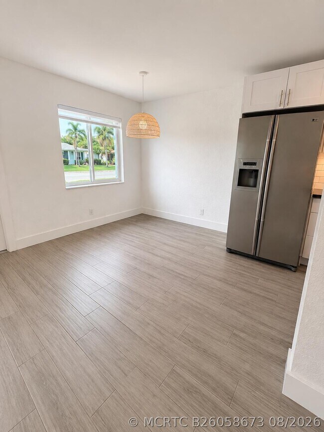 Foto del edificio - 134 NW 57th St