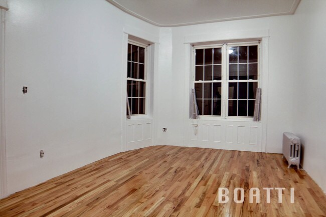 Building Photo - 2711 Avenue D
