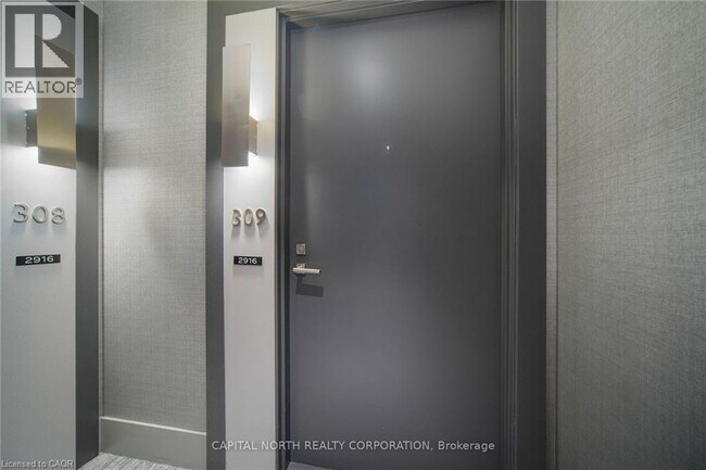 Building Photo - 2916 Hwy 7