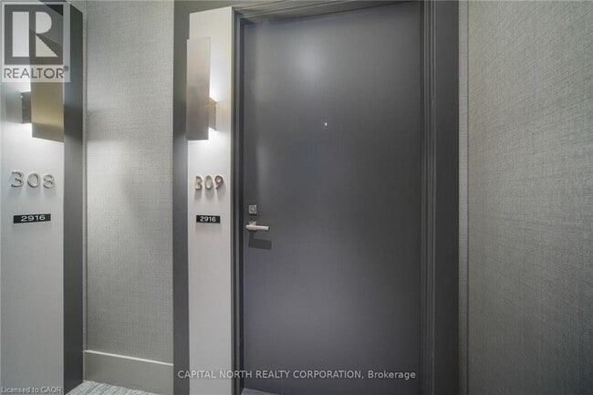 Photo du bâtiment - 2916 Hwy 7