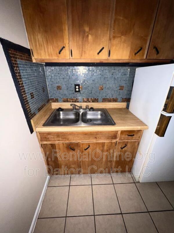 Building Photo - 5312 Milner Rd
