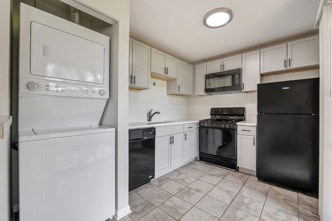 Building Photo - 20 Gant Cir