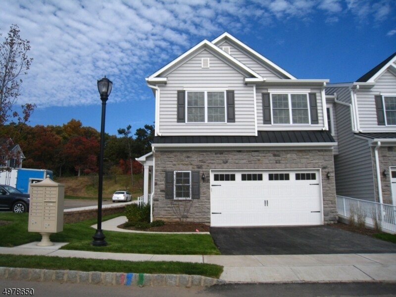 1 Warren Dr, Morristown, NJ 07960 Townhome Rentals in Morristown NJ