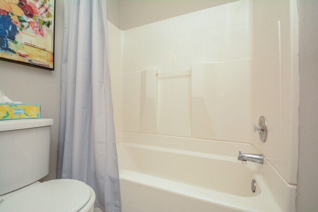 Foto del edificio - 5204 Breckenridge Dr