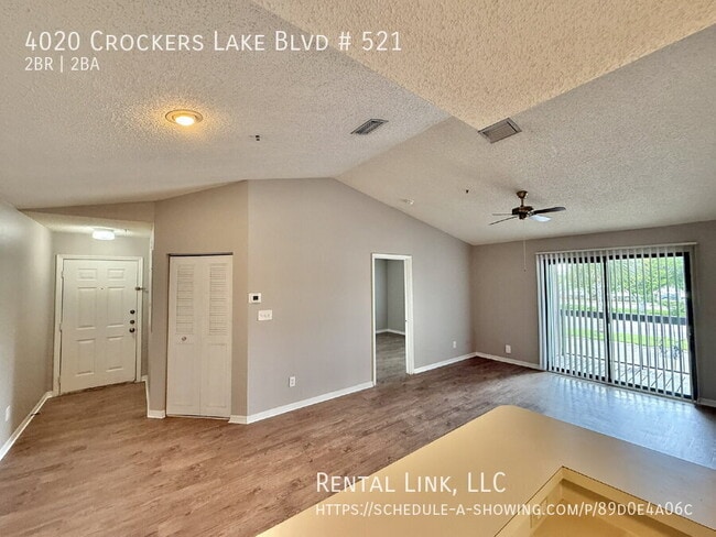 Foto del edificio - 4020 Crockers Lake Blvd