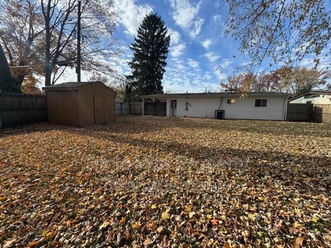 Building Photo - 1630 Kay Dr