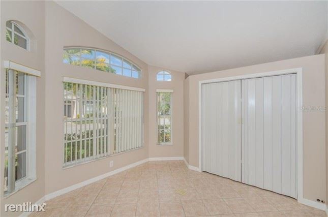 Foto del edificio - 3 br, 2 bath House - 14865 Hidden Oaks Cir