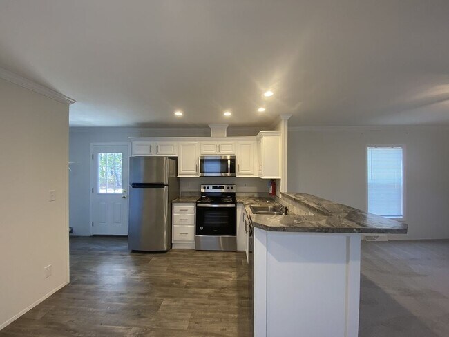 Foto del edificio - 93 Beaver Ave