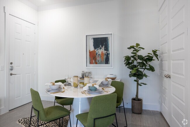 1HAB, 1BA - 798 ft² - Reveal at Onion Creek