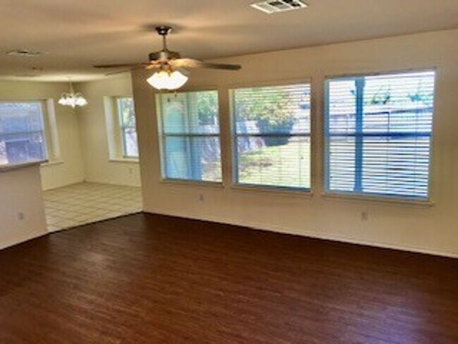 Building Photo - Nice Two Story Home in the Beautiful Reser...