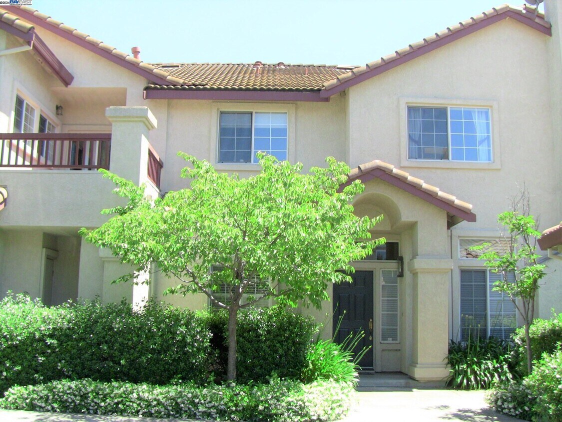 Primary Photo - 3122 Caramello Ct