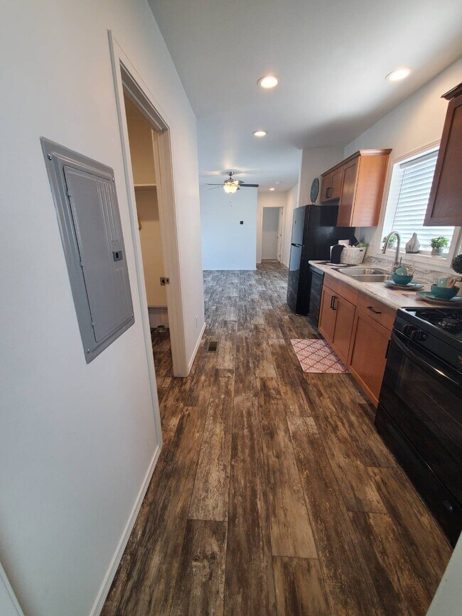 Foto del edificio - 4100 N Romero Rd