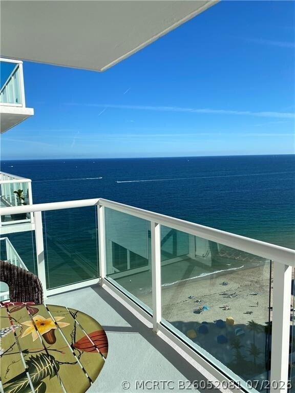 Foto del edificio - 3550 Galt Ocean Dr