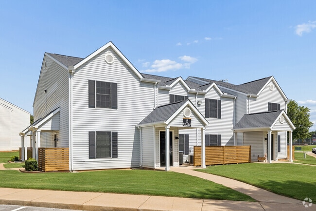Building Photo - Ashton Heights Apartments