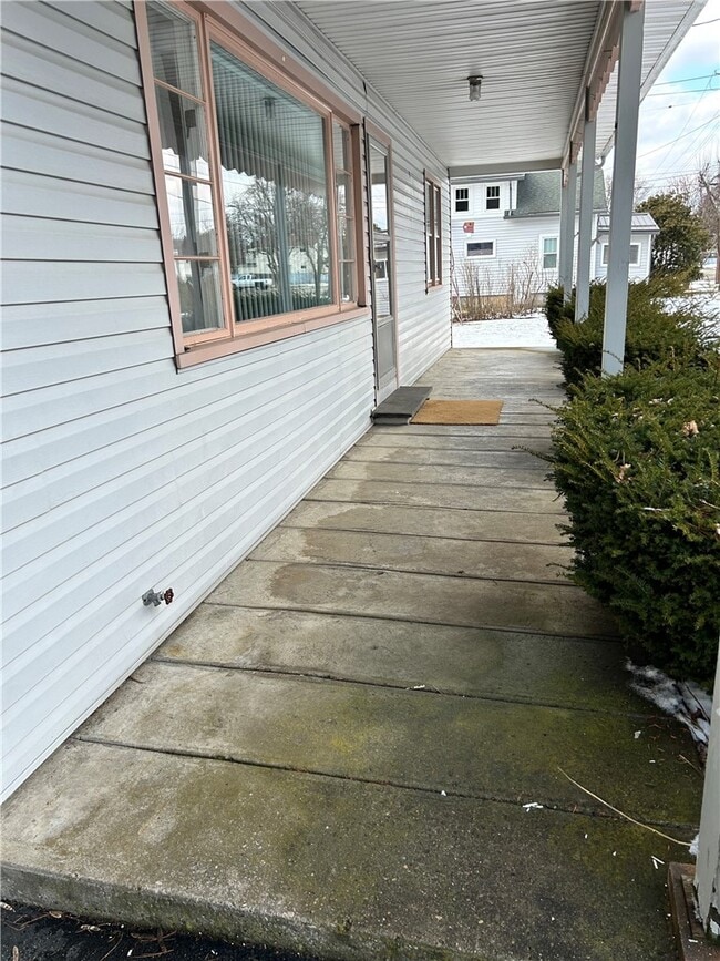 Building Photo - 1254 Charles St