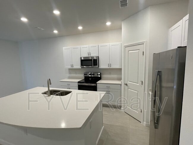 Building Photo - 3596 Landing Net Dr