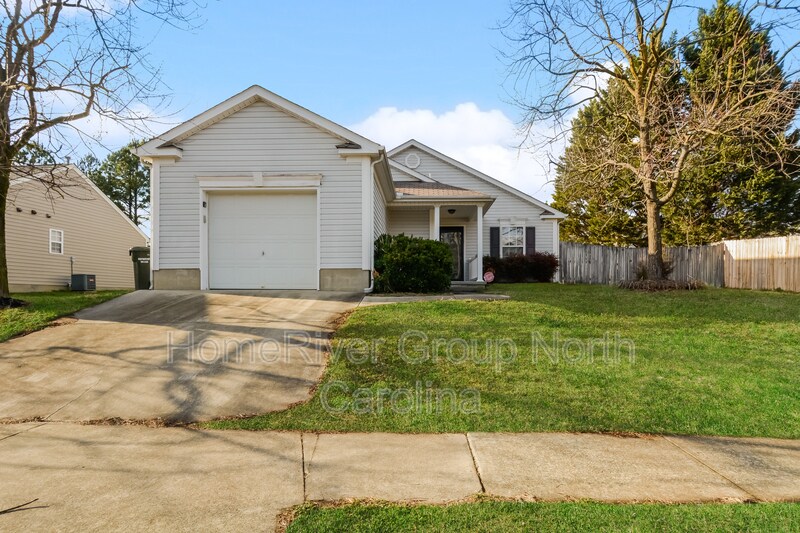 Primary Photo - 413 Quartz Dr