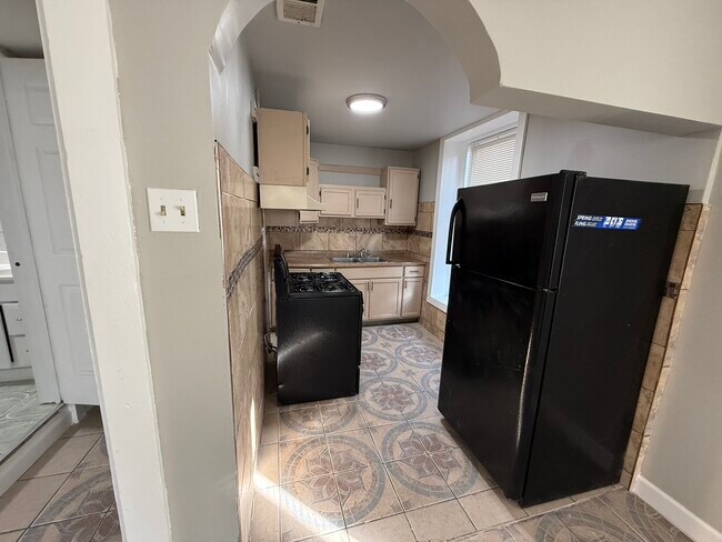 Foto del edificio - 2139 S Western Ave